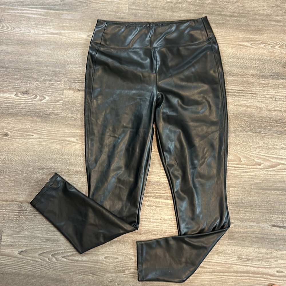 GAP High Rise Black Vegan Leather Leggings Skinny Pants Faux Leather Medium